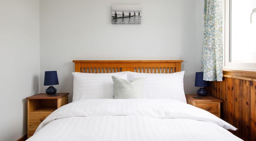 Photo of Pebbles & Wood