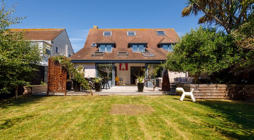 Photo of Waves of Happiness