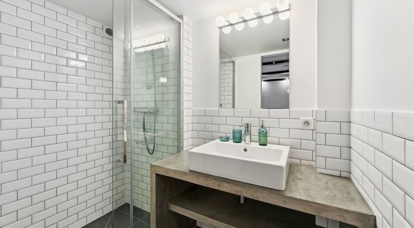 Photo of Little Paris, Big City