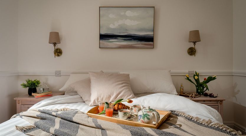 Photo of Riverside Breeze