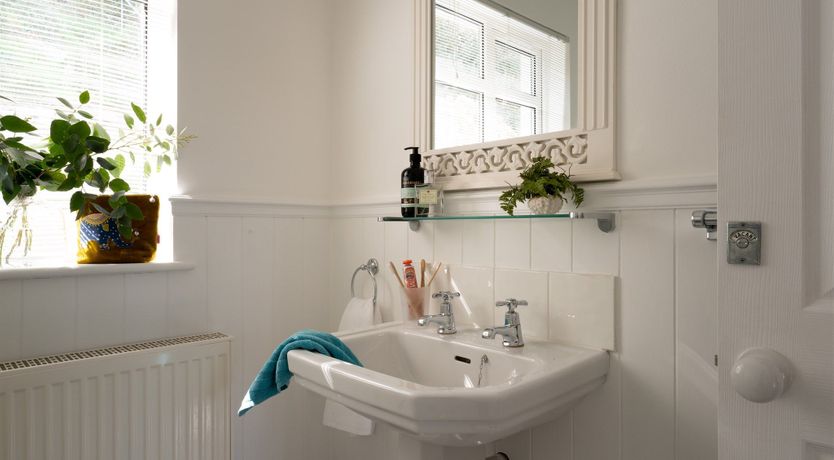 Photo of Riverside Breeze