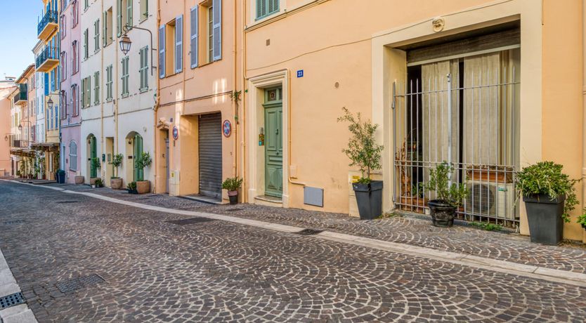 Photo of Spiral & Beams