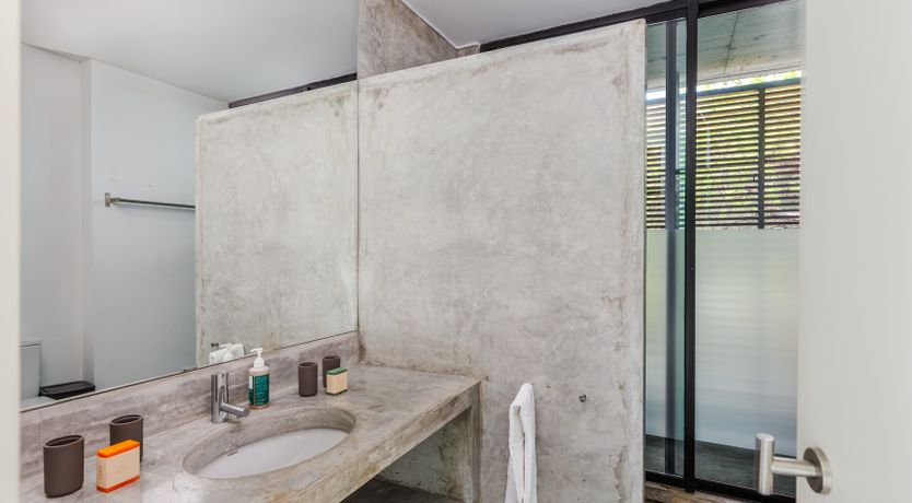 Photo of The Lake Fort