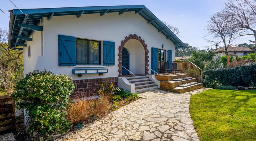 Photo of Hole In Three