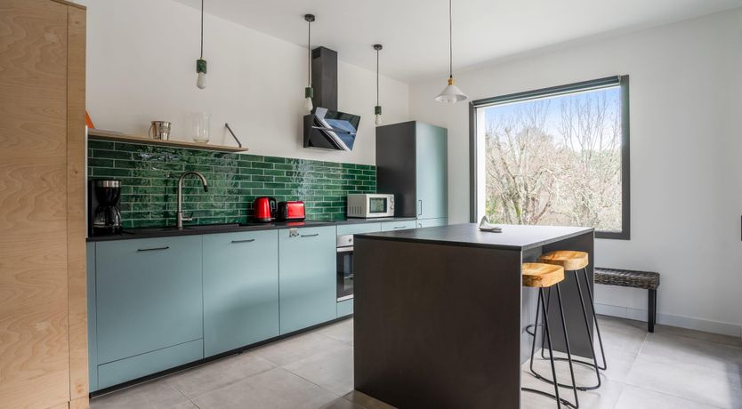 Photo of Hole In Three