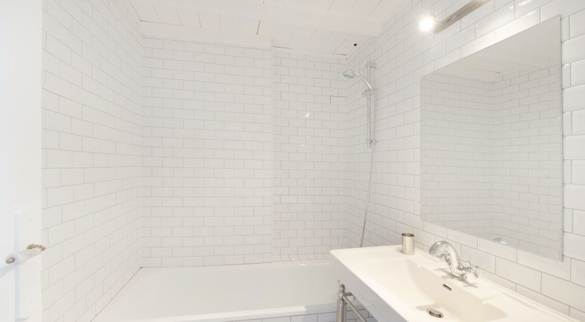 Photo of Saint Germain Charm