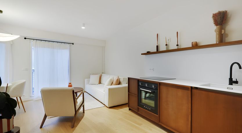 Photo of The Queen of Paris