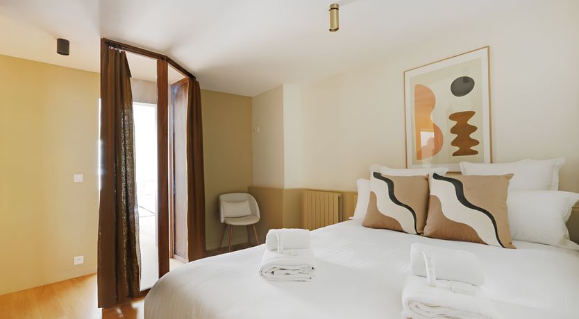 Photo of The Queen of Paris