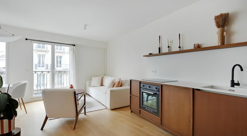 Photo of The Queen of Paris