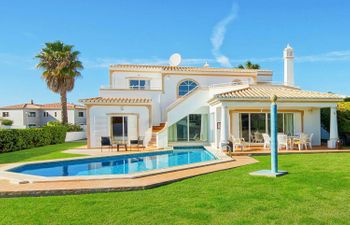 Portuguese Peony Villa