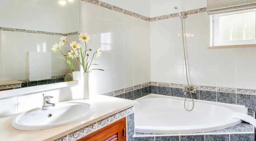 Photo of Portuguese Peony