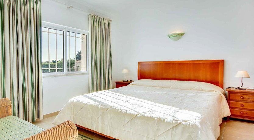 Photo of Portuguese Peony