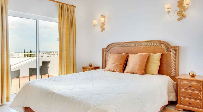 Photo of Portuguese Peony