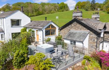 Whistling Waters Holiday Cottage