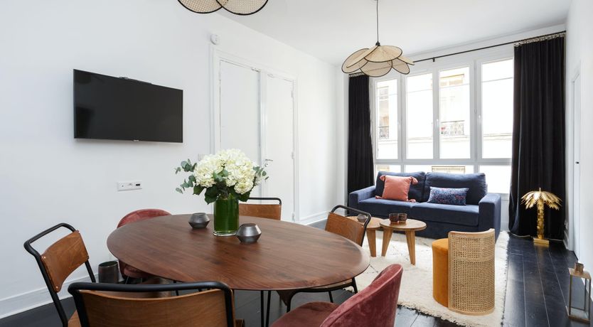 Photo of Waltzes on the Avenue