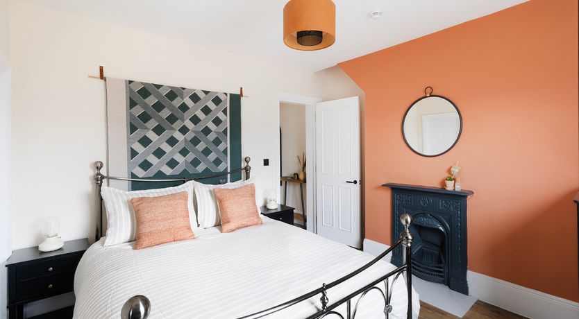 Photo of London Street