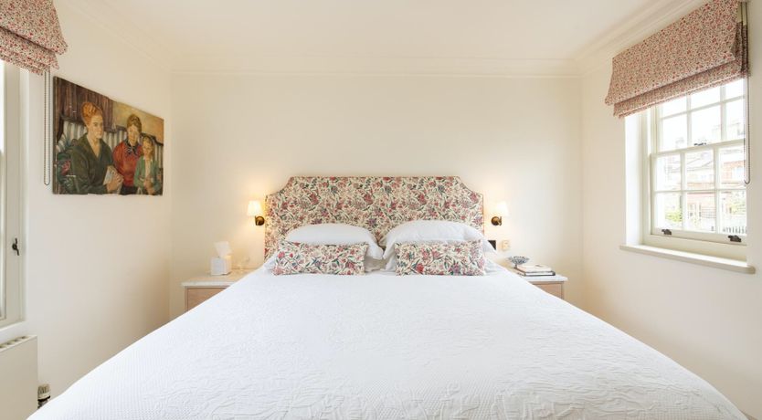 Photo of London Living