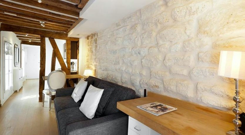 Photo of A Piece of Paris