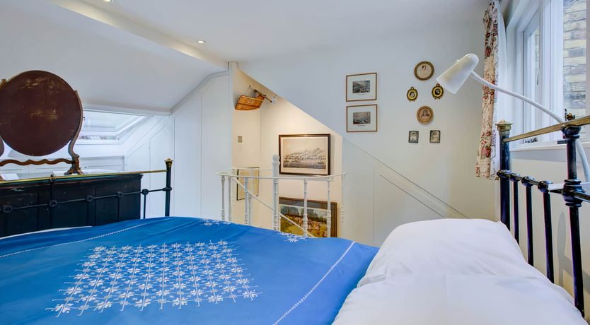 Photo of Kensington Musings