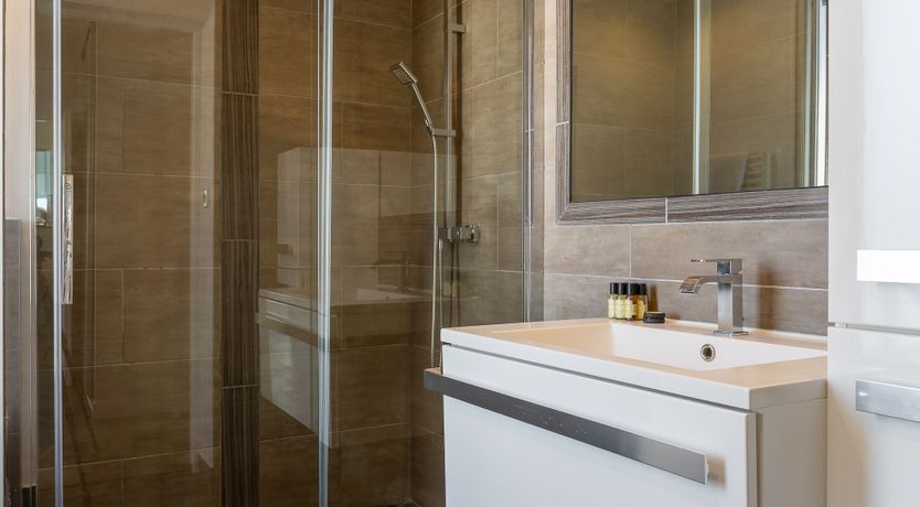 Photo of The Rose & the Sunflower