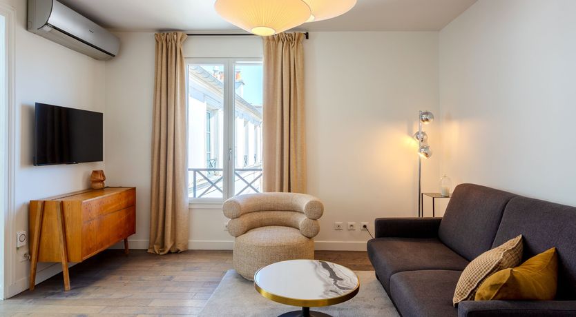 Photo of The Rose & the Sunflower