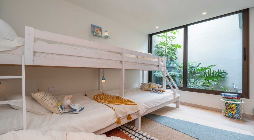 Photo of When Summer Comes