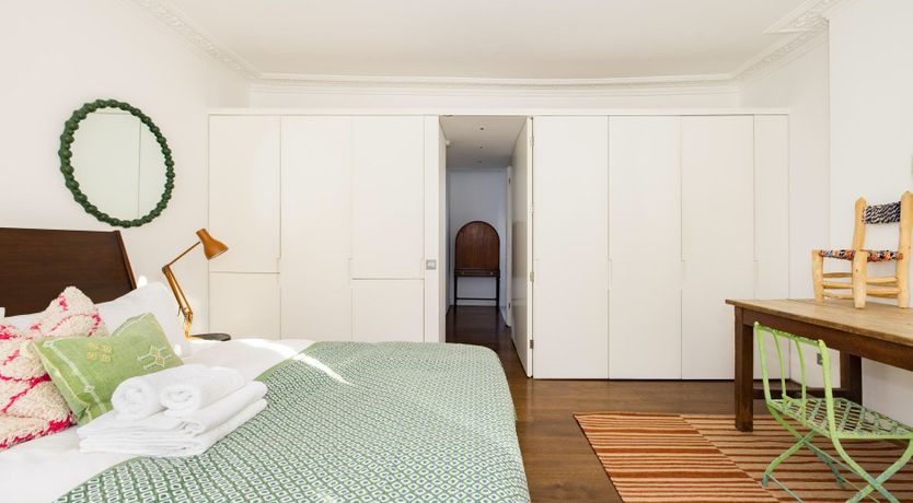 Photo of The Dark Horse