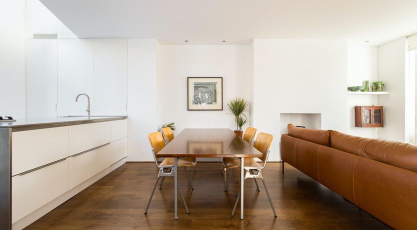 Photo of The Dark Horse