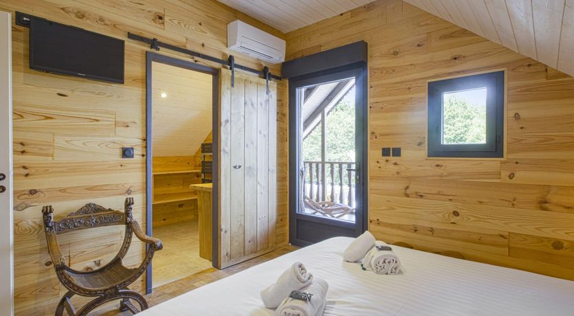 Photo of Holiday Heat