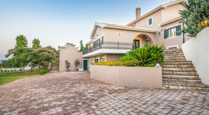 Photo of Villa Amemos