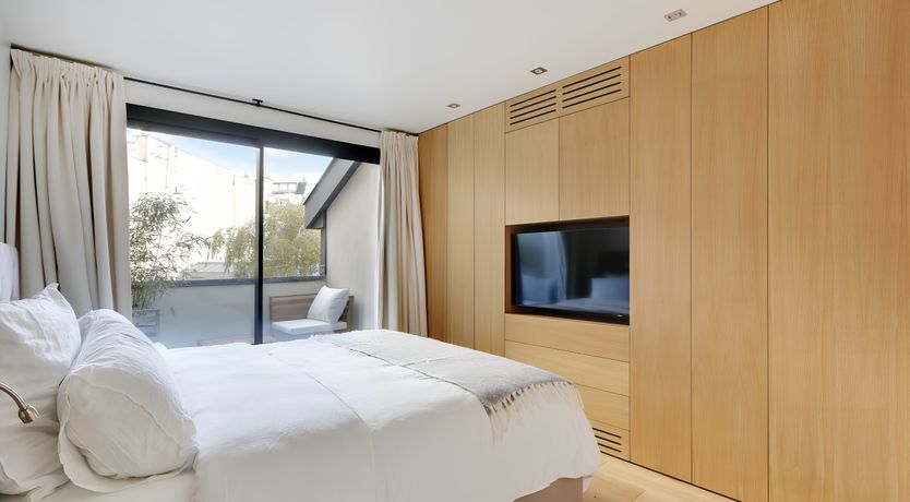 Photo of Parisian Life