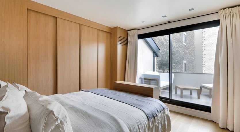 Photo of Parisian Life