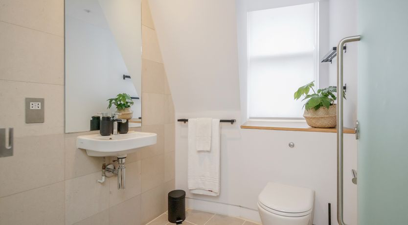 Photo of Green Holborn