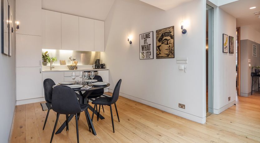 Photo of Green Holborn