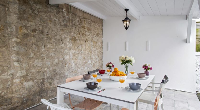 Photo of Sunlight On My Shoulders