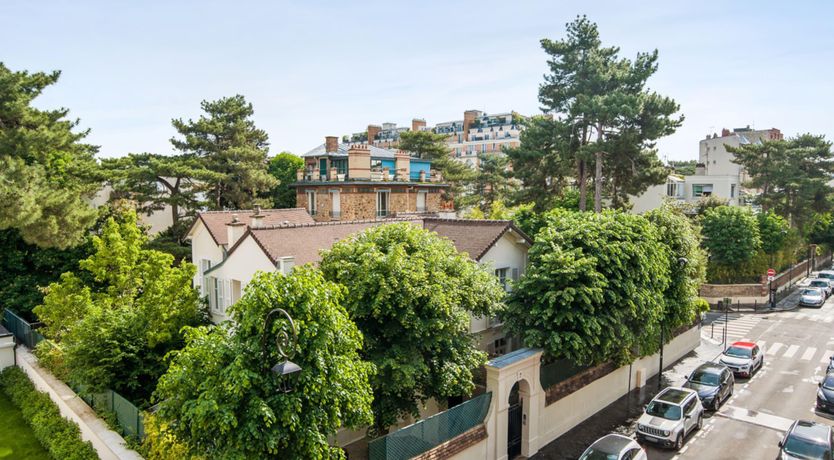 Photo of The Square Root