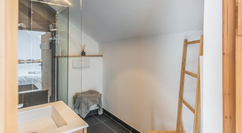 Photo of Verdant Twilight