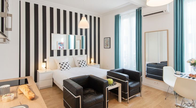 Photo of Straight Down to the Sea