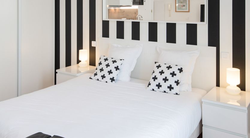 Photo of Straight Down to the Sea