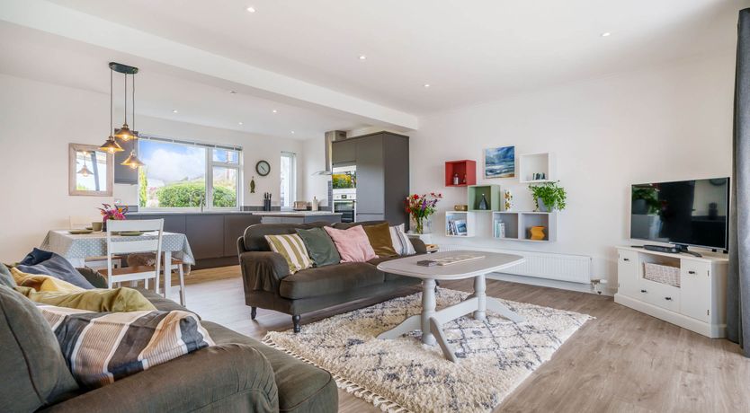 Photo of Wide Horizons