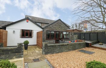 Dant Y Llew Holiday Cottage
