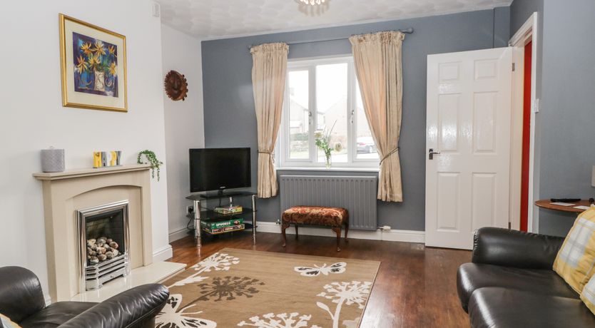 Photo of 2 The Cottages