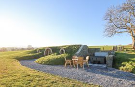 Photo of tan-y-wawr-onnen