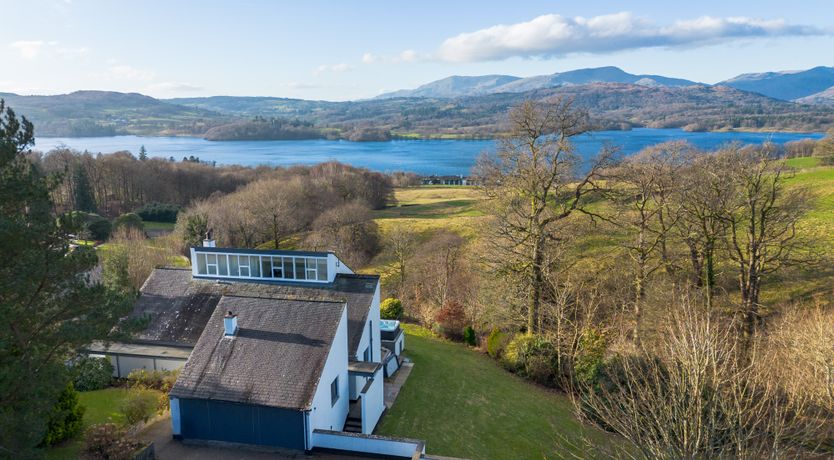 Photo of Paddock House