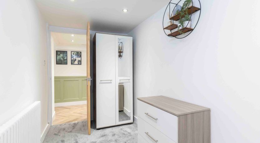 Photo of Cosy Cheltenham