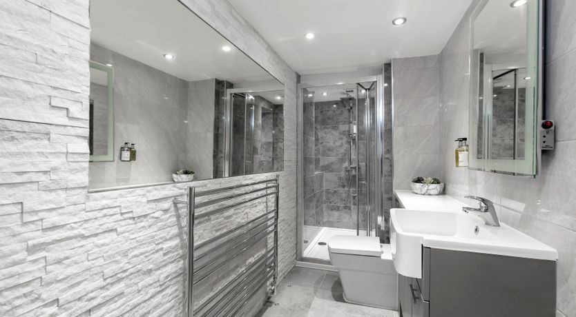 Photo of Cosy Cheltenham