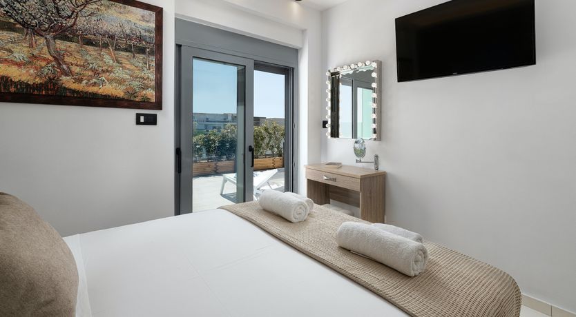 Photo of rhodes-sky-line-suites