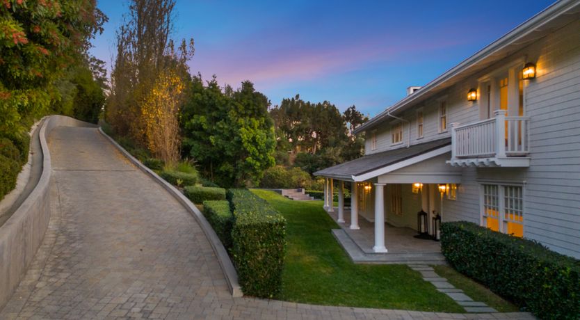 Photo of Billionaire's Haven