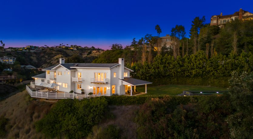 Photo of Billionaire's Haven