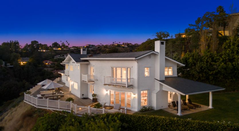 Photo of Billionaire's Haven